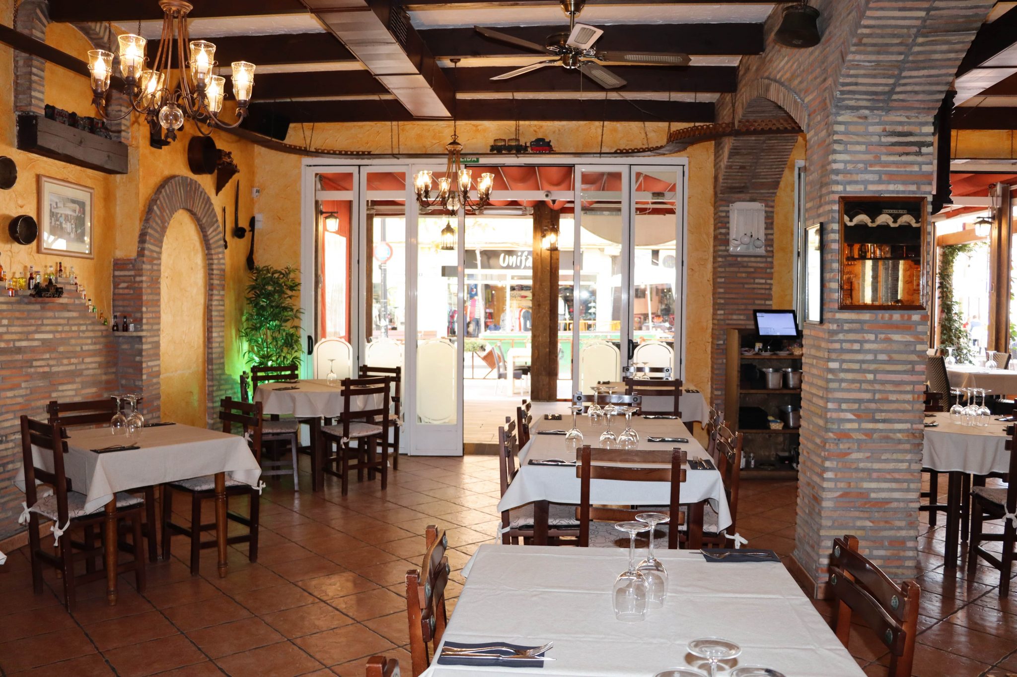 La Rusticana LA SENTADITA